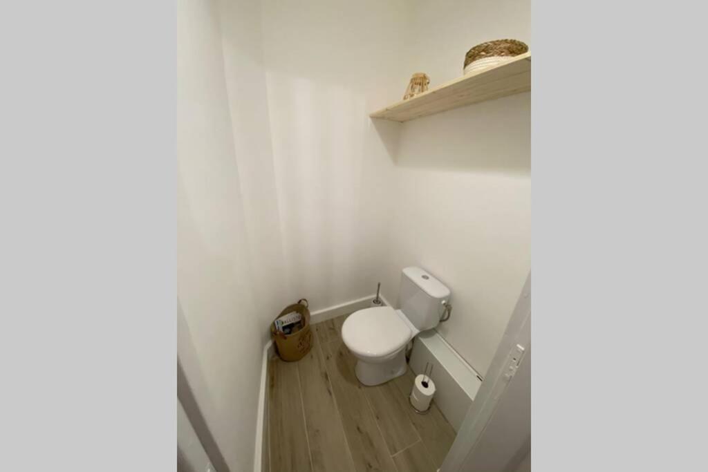 Ajaccio Magnifique T2 Neuf 40M2 Avec Balcon Au Trottel 4 Couchages Wifi Clim Parking Plage A Pieds 100M Exteriör bild